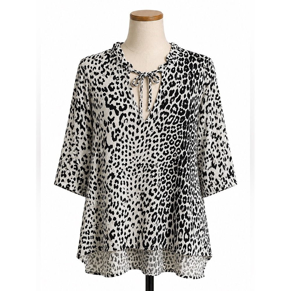 Chaser Leopard Print Hooded Tunic Top Size M White Black V-Neck Tie High-Low Hem